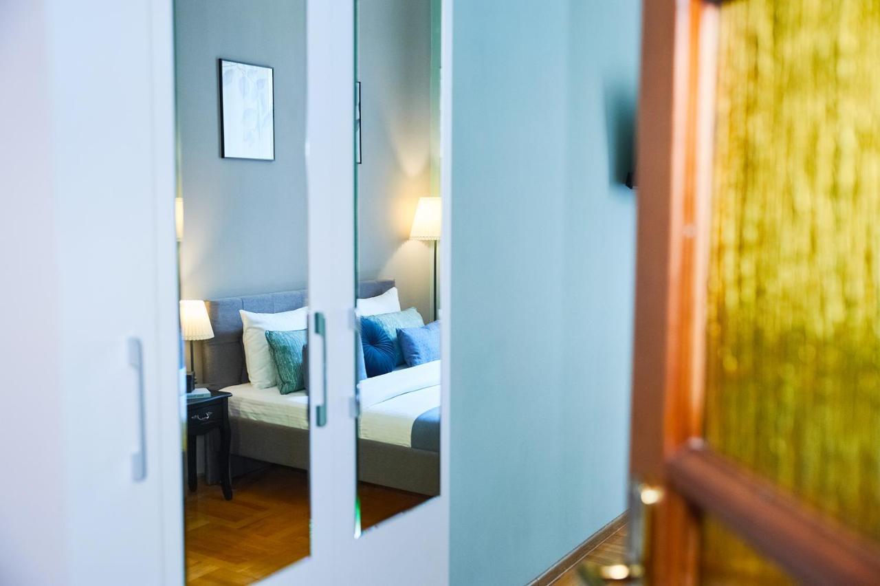 Cozy Apartment, 5Mins To Opera Lviv Exteriör bild